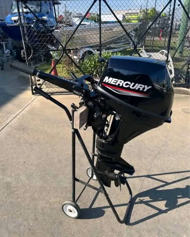 Mercury 8HP 4 Stroke Outboard Motor - Image 4