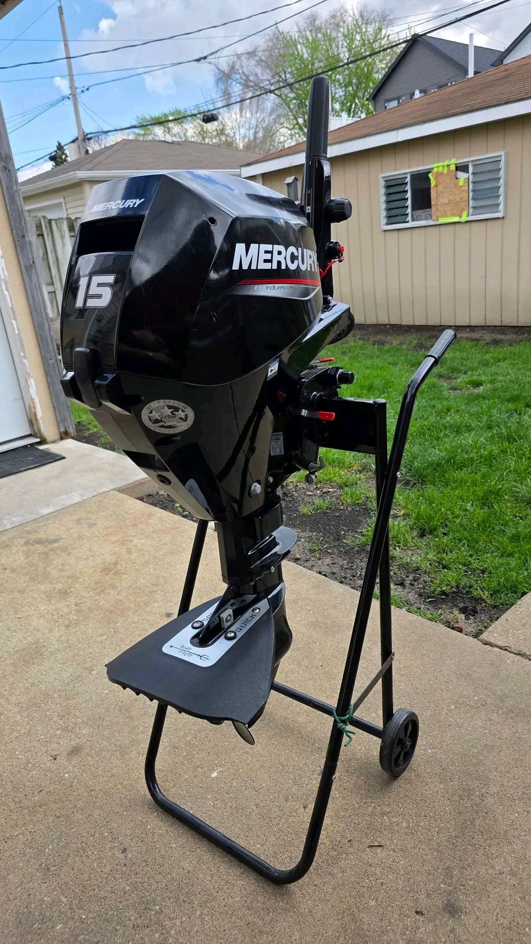 Mercury 15HP 4 Stroke Outboard - Image 3