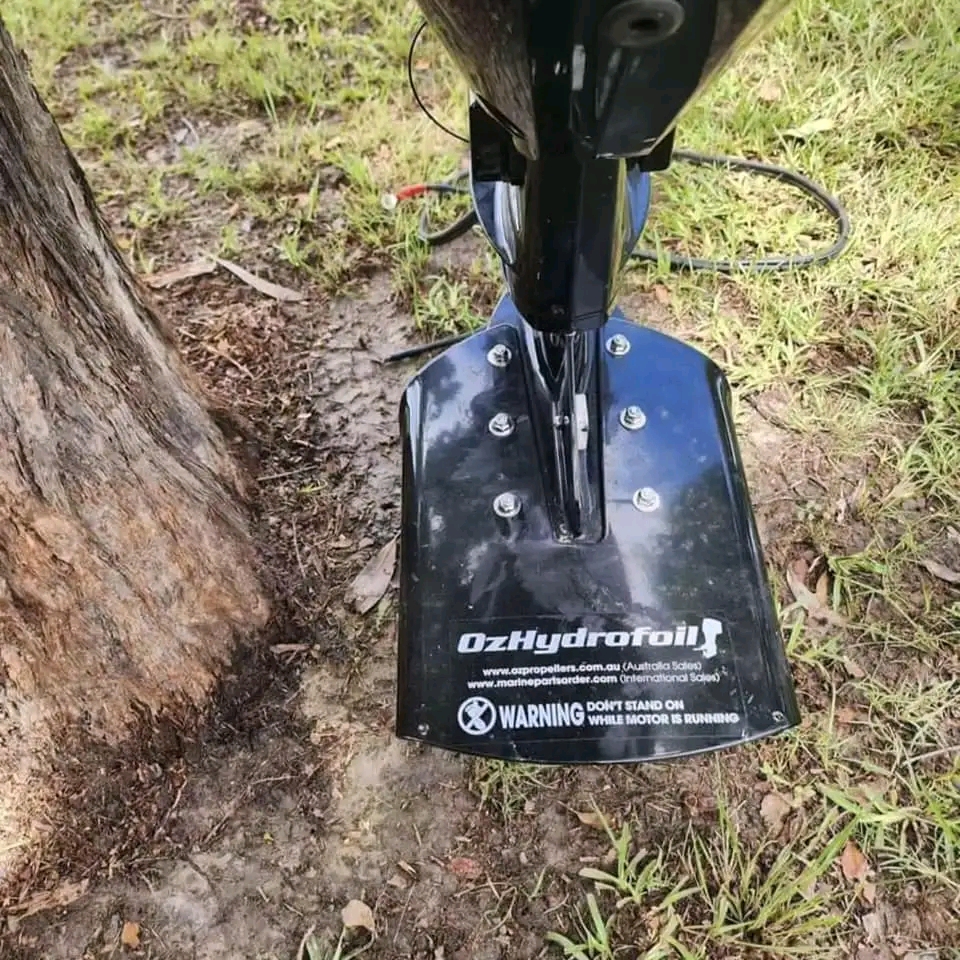 Mercury 20HP 4 Stroke Outboard Motor - Image 4