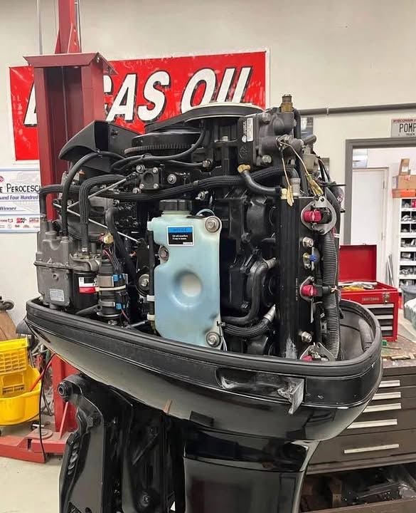 Mercury 200HP 2-Stroke Outboard - Image 3