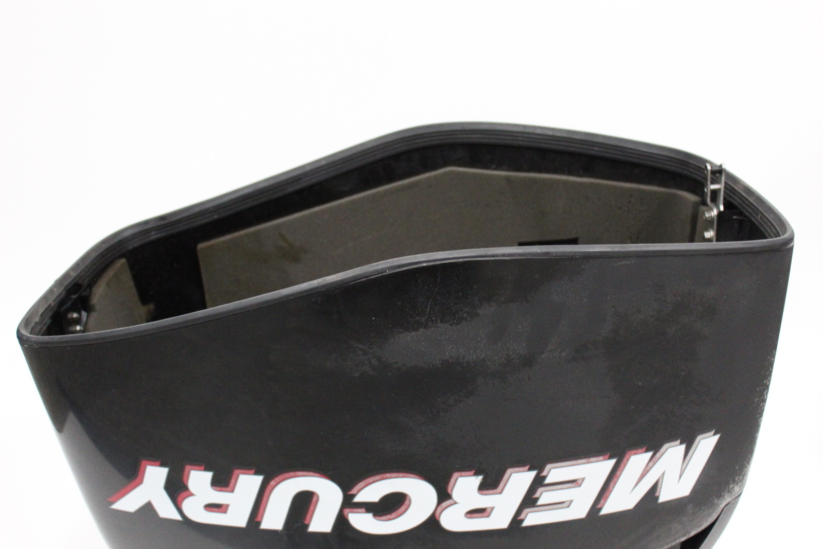 Mercury Cowling 20HP 4 Stroke - Image 3