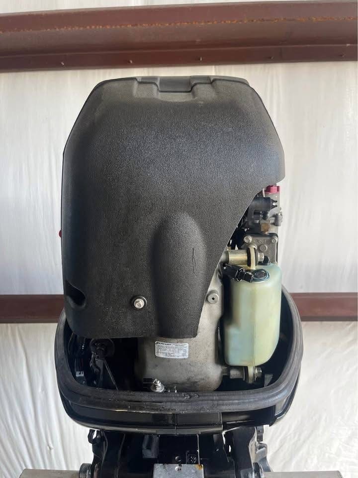 Mercury 225HP 4-Stroke - Image 8