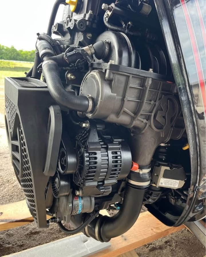 Mercury Verado 350HP 4-Stroke - Image 7