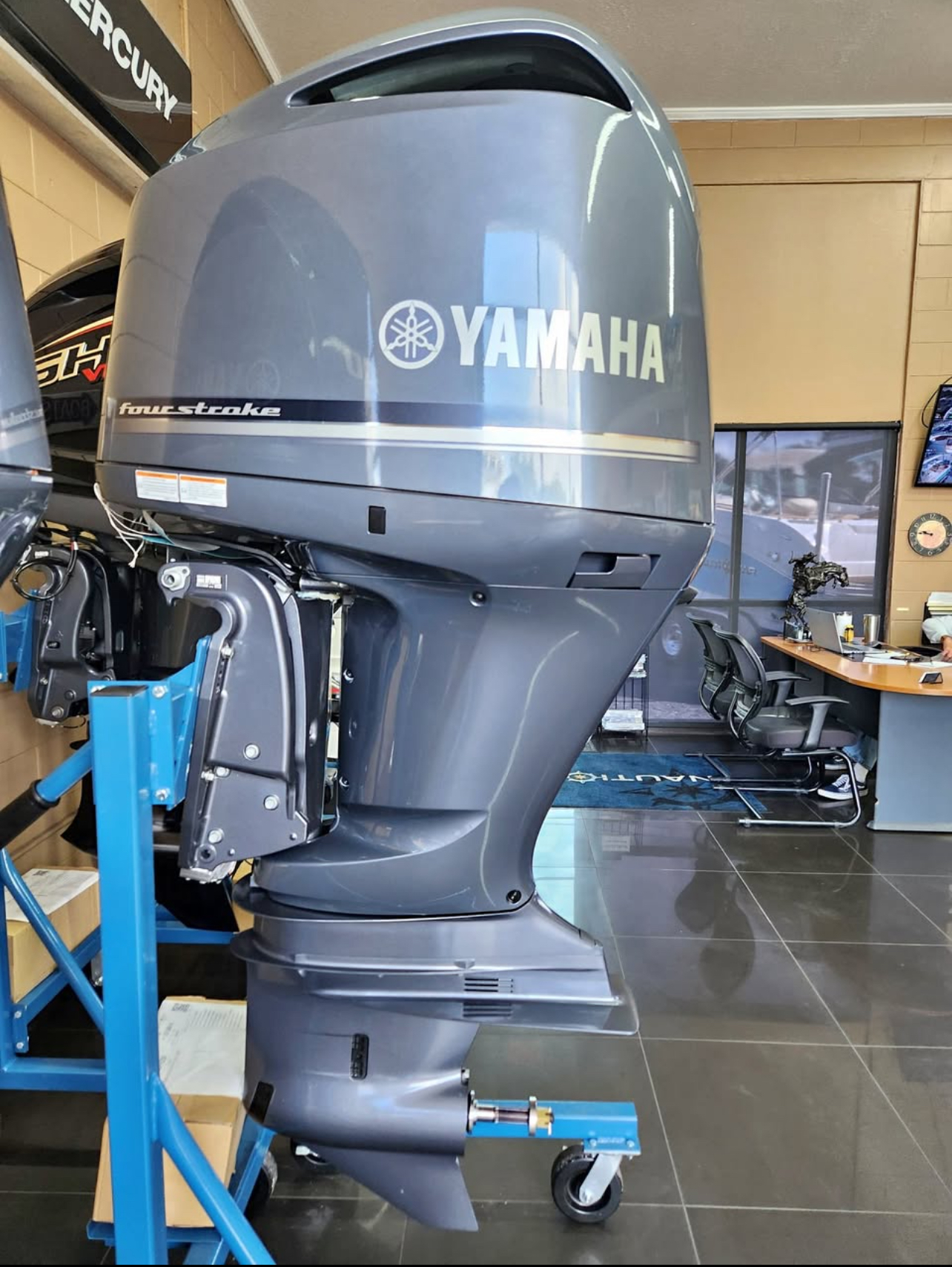Yamaha 250HP 4-Stroke Outboard - Image 2