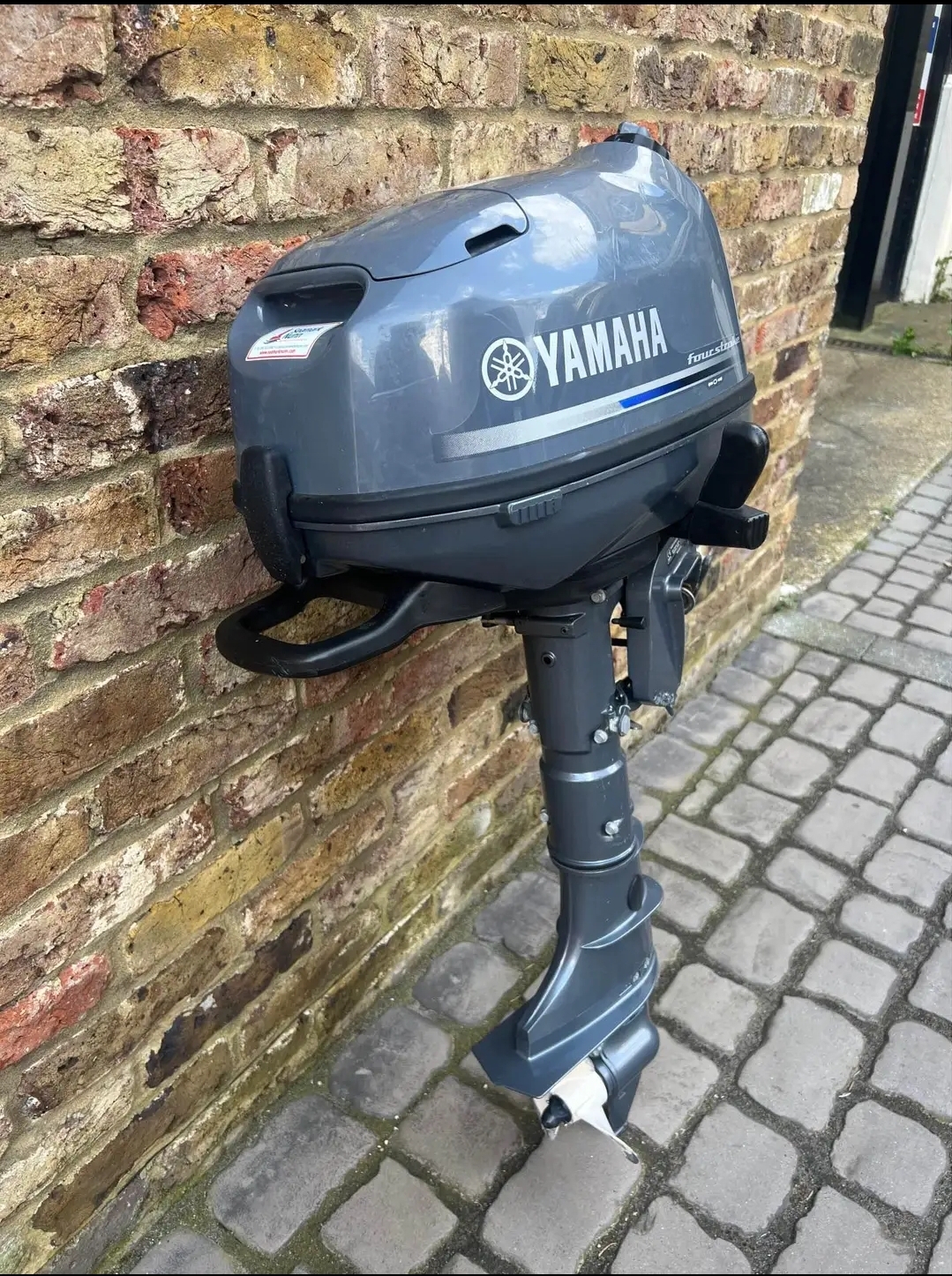Yamaha 5HP 4-Stroke Outboard - Image 4